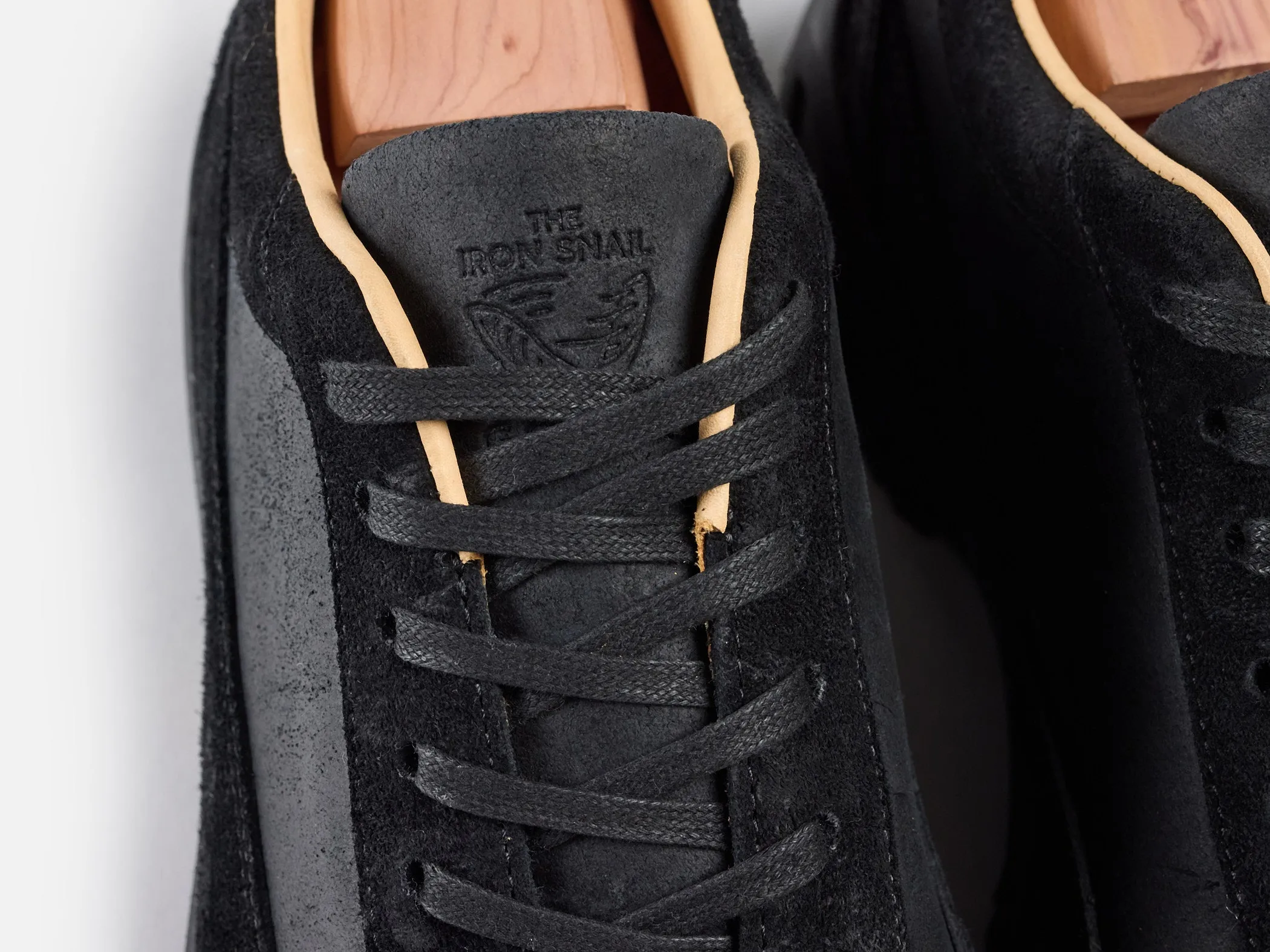 Samara Vibram Sneaker - Waxy Commander Black (pre-order)