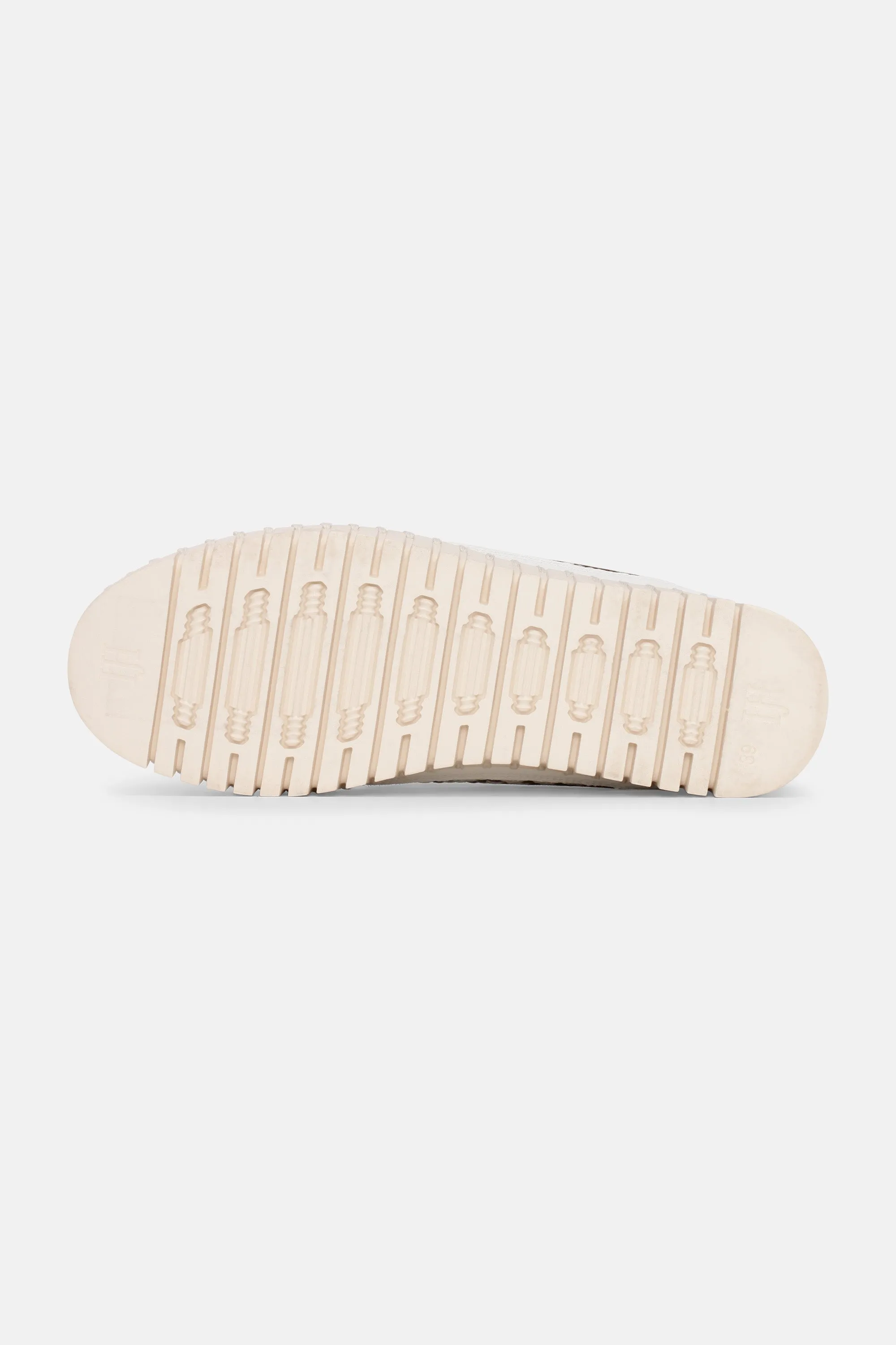 Versatile Tulip shoe - Cashew